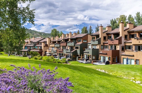 Snowmass Village Condo | Villas at Snowmass Club - 1420 ~ Snowmass Club Access ~