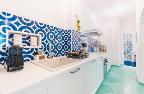 Chiesa Nuova House | Vincent house