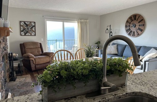 Pittman Center Condo | Vista Ridge Retreat at Deer Ridge Mountain Resort