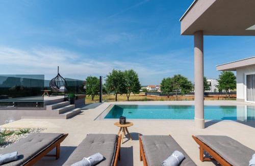 Stranici kod Nove Vasi Villa | Vivas