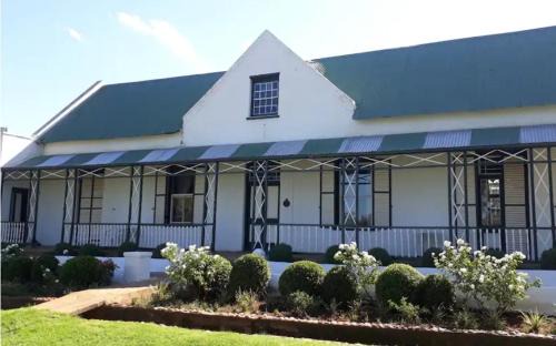 De Rust House | Vredelus Farm Stay