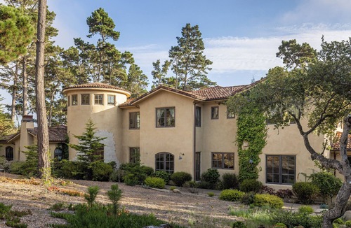 Pebble Beach House | Wave House, New, Mediterranean stunning home by the Lodge for up to 10 guests