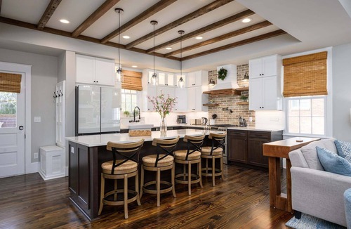 The Old Commons House | Where 19th Century Grandeur Meets Modern Southern Luxury