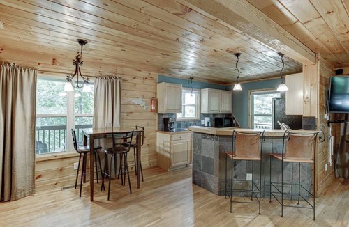Sautee Nacoochee Cabin | Whispering Waters- Private w/Sounds of the River