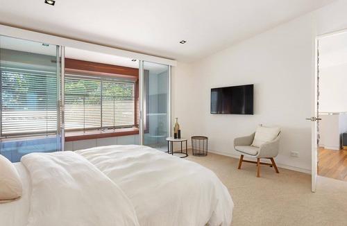 Suffolk Park House | Your Luxury Escape - Cypress 2