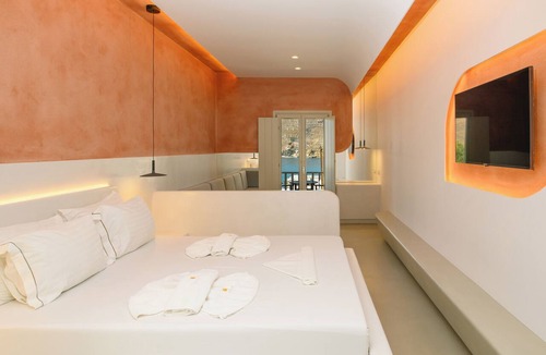 Aegiali Hotel | Yperia Hotel