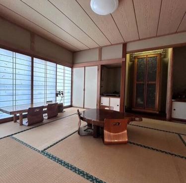 然舎(ZENSYA)お茶場隣の一軒家。自然の中BBQもできます。高速、駅近いラッキー