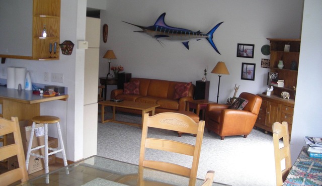 1-bedroom +Private bath in shared house in Old Snowmass perfect for your getaway