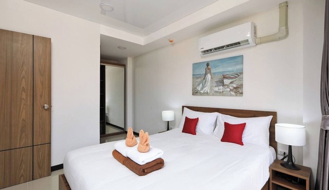 1BR Apartment Mountain View NaiHarn Capital Pro
