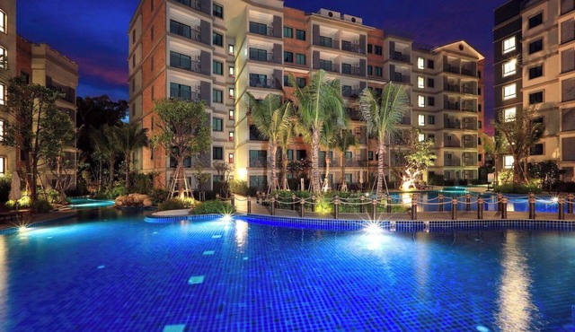1BR Apartment PoolView Naiyang by Capital Pro