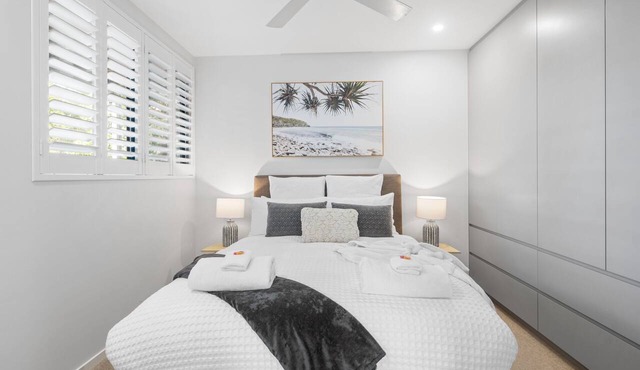 2 Bed Studio 200m to beach - Dicky Beach Original