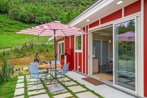 2 Bedroom Eco Cottage - Waikanae