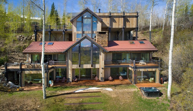 3 story Luxury Ski In/Ski out Mountain Contemporary Home