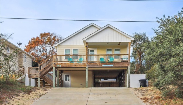 5176- Sandy Bottoms - Coastal Escape | Dog Friendly + Hot Tub in Kill Devil Hills