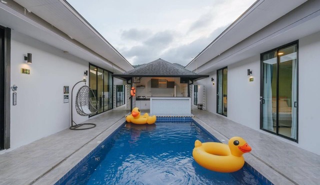 58 Pool Villa