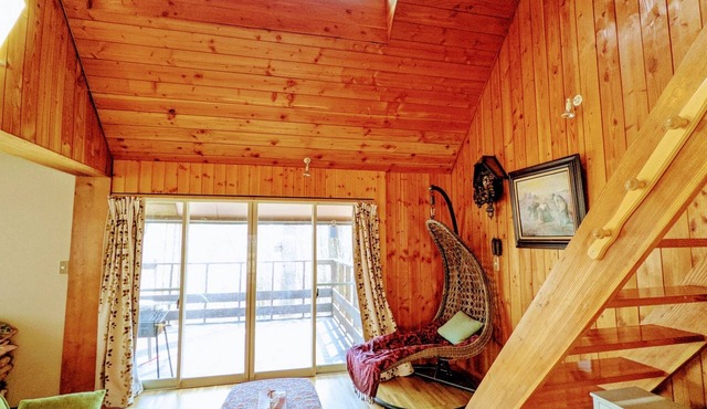 A detached villa rental property in a quiet villa /Hokuto Yamanashi