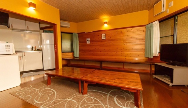 A Dshaped cottage for 4 to 6 people overlooking /Minamitsuru-gun Yamanashi
