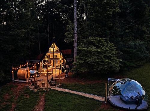 A-Frame, Hot Tub, Sauna, Geodome, Firepit, Blue Ridge