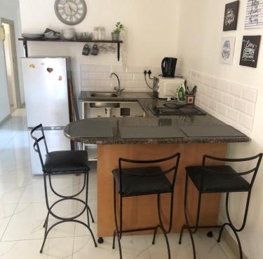 Affordable 3-Bedroom Private Flat with Wi-Fi