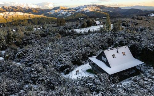 Alpine Haven, Peaceful , Stunning Views - ML21396