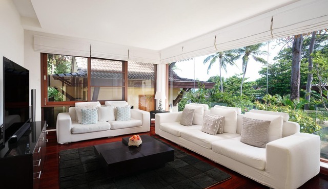 Aluna villa Oceanfront 4 bedroom in Baan Kata