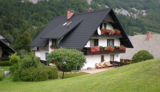 Apartmaji Vesna