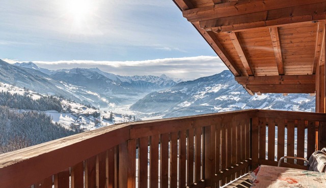 Apartment "Ahornblick" with Mountain View, Wi-Fi & Balcony