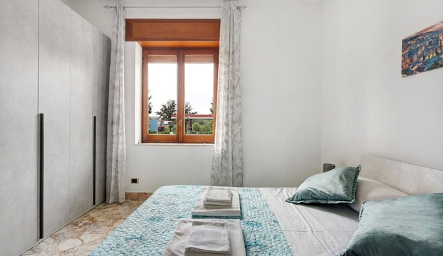 Apartment 'Ischia Con Terrazza' with Private Terrace, Shared Garden and Wi-Fi