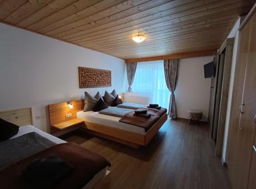 Appartement Catrin mit Sauna und E-Ladestation im Ski- und Wandergebiet Hochzillertal