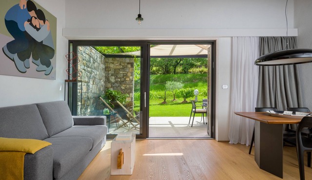 Artes Apartment Ruj with Free Hot Tub & Sauna