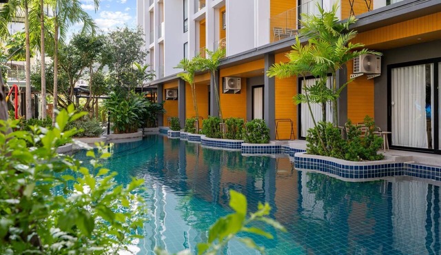Beachside Studio at Sea Heaven Naiton Beach