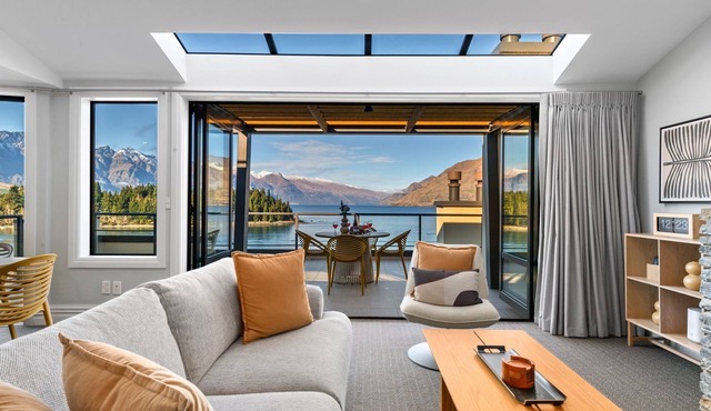 Beacon Penthouse 1006 - 4 Bed