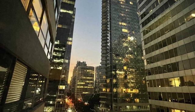 Beautiful Spacious Apartment in the Best Part of Downtown Vancouver in Vancouver