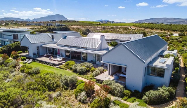 Benguela 175 Lagoon Villa | Waterfront retreat