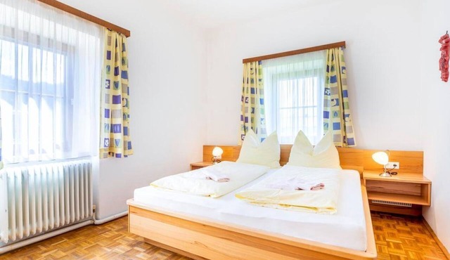 Benzeck (1-5 pers./2 bedrooms, 1 WSR) - Ferienwohnungen Fingerhof