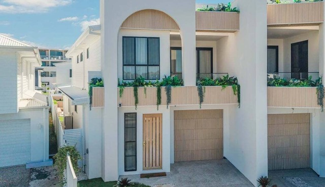 Black Wattle Beach House