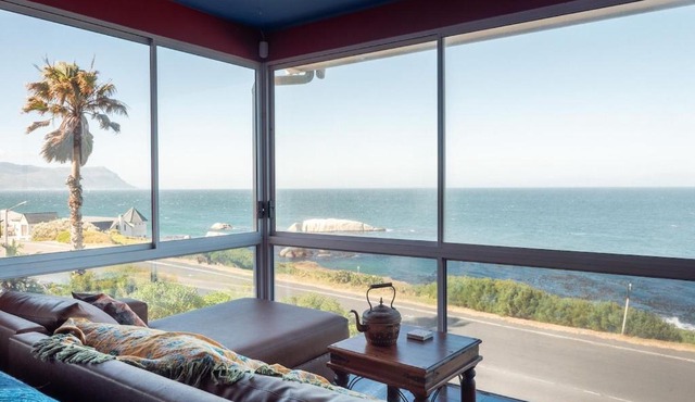 Boho Ocean View Villa Pool & Walk to Beach, Solar & Battery back up