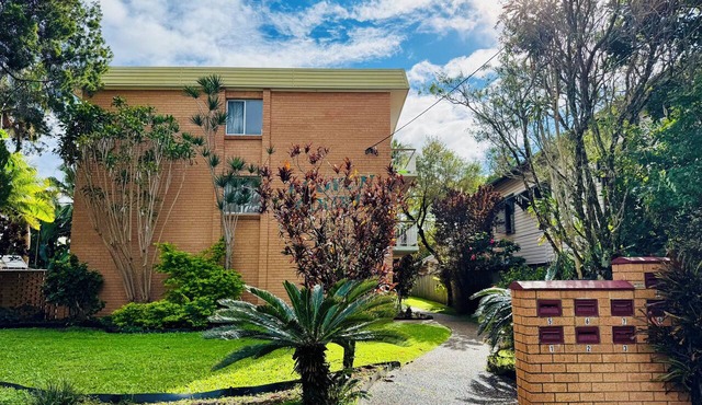 Booyun@Bruns - 2 bedroom apartment - walk to shops, river and beach