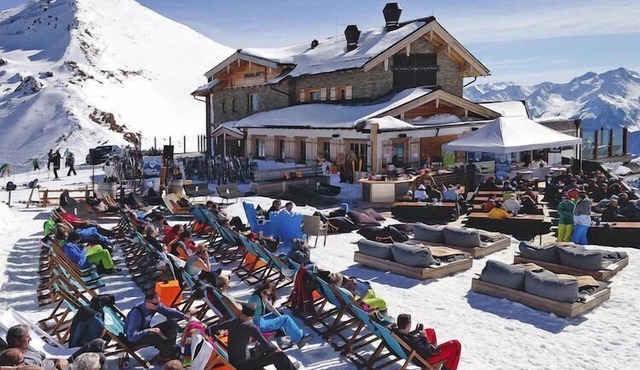 Chalet in Kaltenbach by Ski Slopes & Sauna