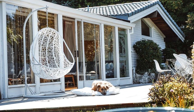 Charming Accommodation in Queenstown with Lake Wakatipu Views