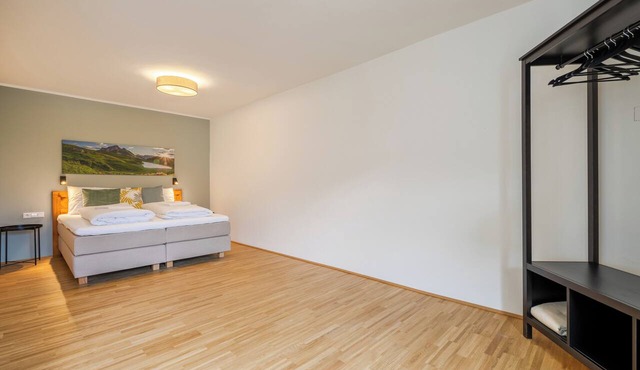 Charming Apartment in Kötschach-Mauthen, Nassfeld & Italy—Family & Dog