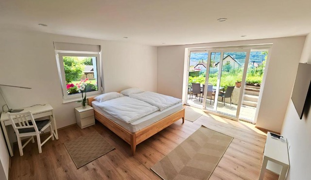 Charming Bella Hideout - Adults Only