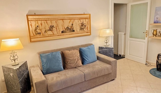 Charming Suite: cozy, central apartment in Naples Vomero, ideal for families