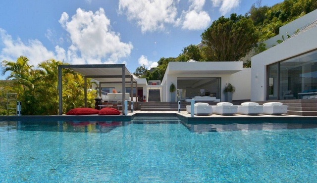 Chef included by Fantasia Villas: Villa Eternity