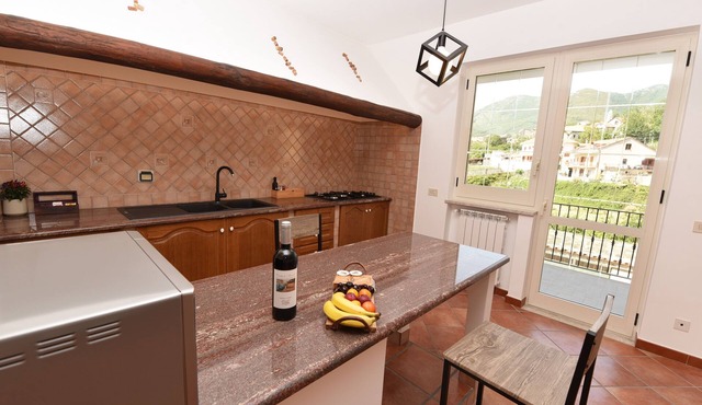 Chez Luke Apartment "Wine", 10 minutes from "Path of the God"