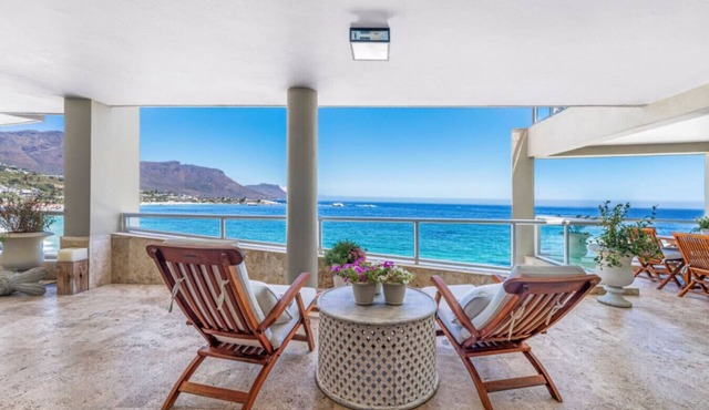Clifton Views - Oceanfront Home