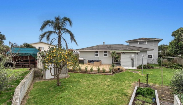 Coastal Haven Retreat - 4 Bedrooms