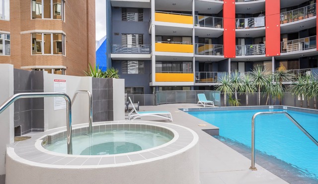 Code Apartment - Executive Escapes in Perth