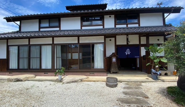 Complete with home sauna, all-you-can-eat