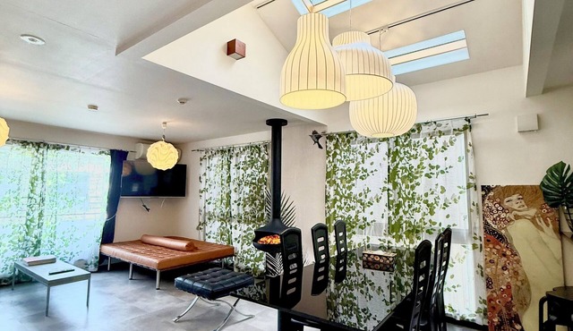 Convenient for sightseeing｜Walking distance from Komagome Station｜A house for rent in a shopping arcade📍.